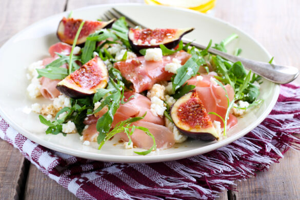 salade met vijgen prosciutto en feta